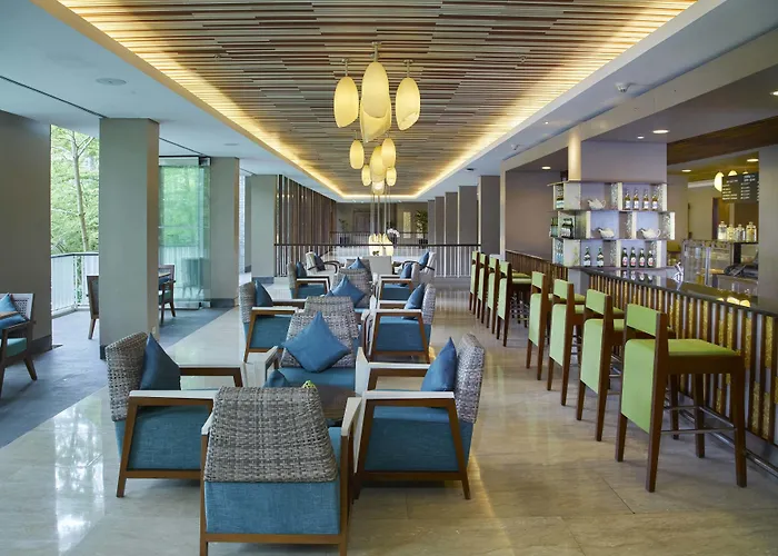Courtyard By Marriott Bali Resort 5*