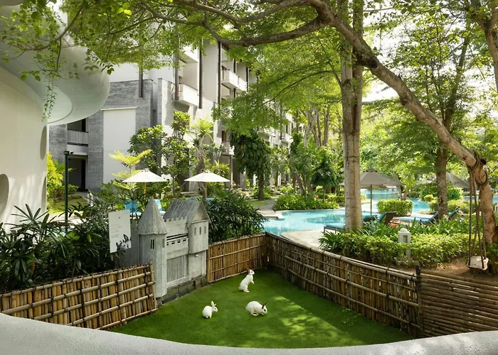 Resort Courtyard By Marriott Bali 5*